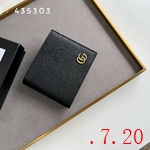 グッチ 二つ折り短財布 偽物激安